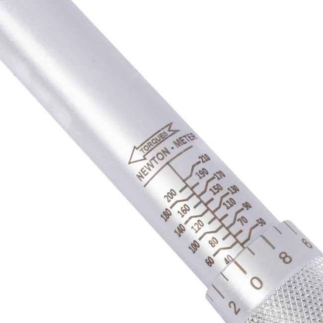 XTLINE momentový klíč 1/2" 40‐210 Nm XT61220