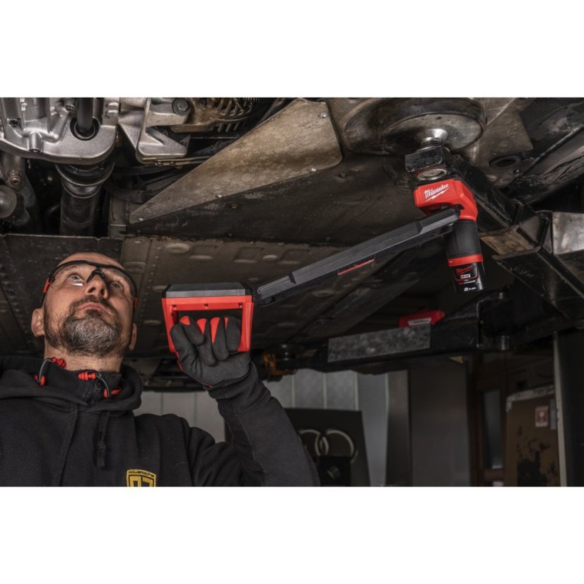 Milwaukee M12 UCL-0 podvozková svítilna 1200 lm bez aku 4933478868