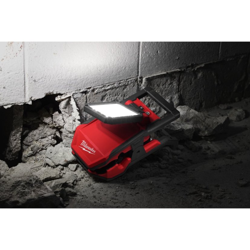 Milwaukee M18 PAL2-0 otočné plošné světlo bez aku 4933493547