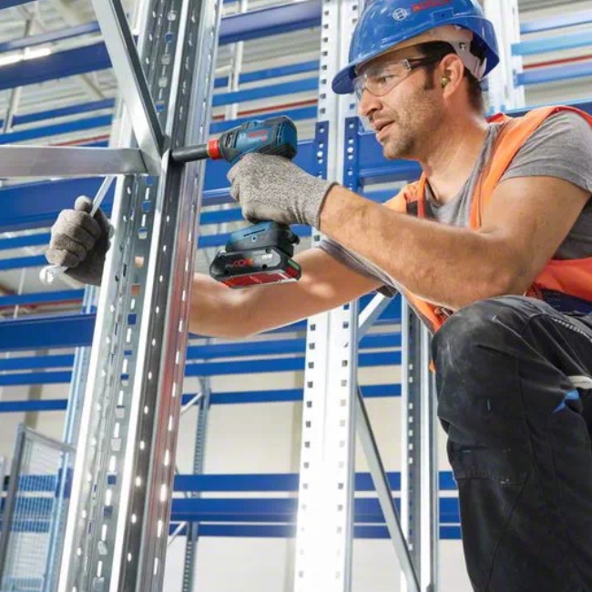 Bosch GDX 18V-200 aku rázový utahovák 18V bez aku 06019J2204
