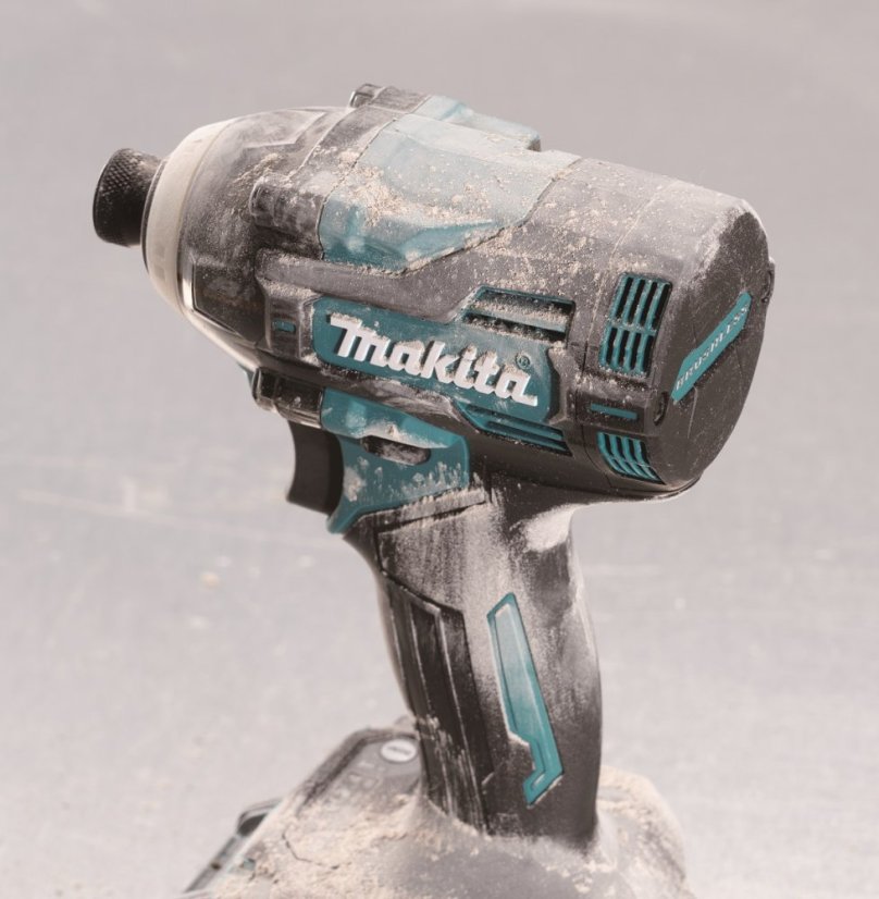 Makita TD004GD201 aku rázový šroubovák 1/4" Li-ion XGT 40V 2x2,5Ah Makpac