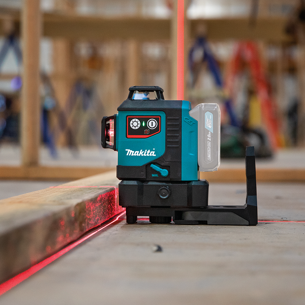 Makita SK700D aku křížový laser, červený, Li-ion CXT 10,8/12V, bez aku Z