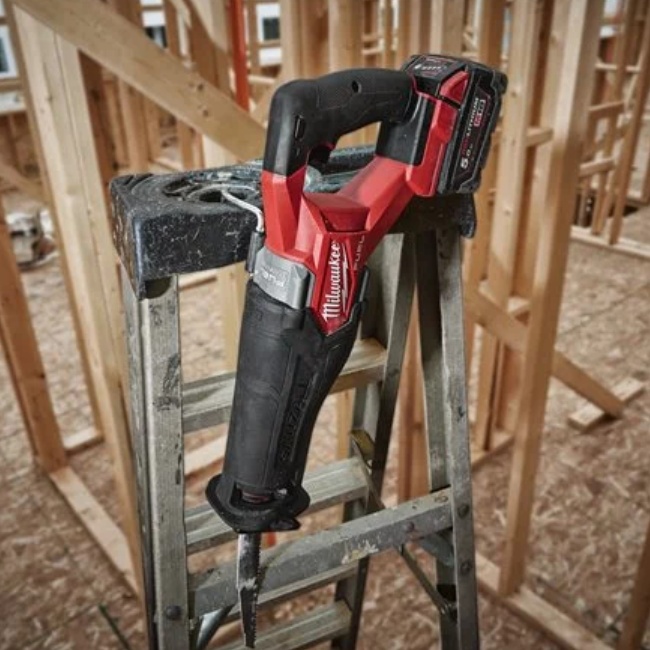 Milwaukee M18 FSZ-0X aku pila ocaska bez aku 4933478293