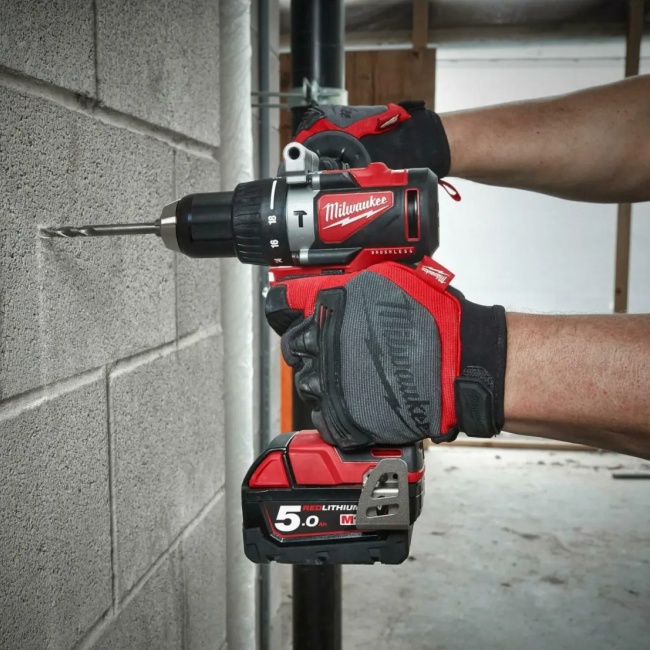 Milwaukee M18 BLPD2-501 aku příklepová vrtačka 1x5Ah 4933500775 c