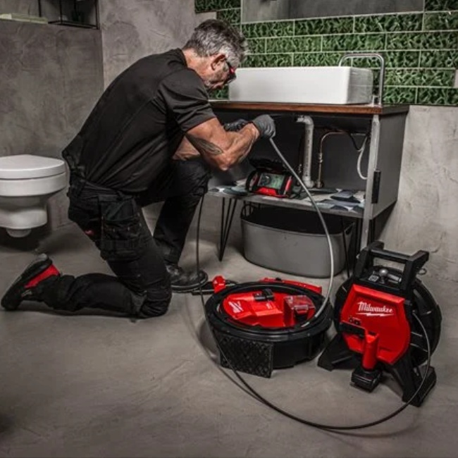 Milwaukee M12 HSFSM-602 aku čistič potrubí s ohebnou hřídelí 2x6Ah 4933498378