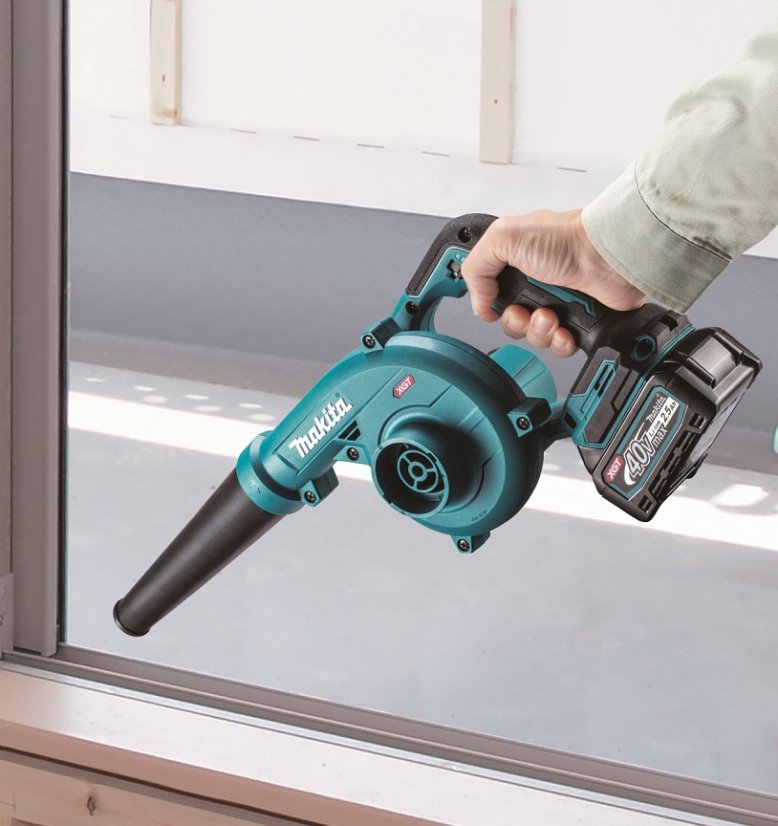 Makita UB002GZ01 aku ofukovač Li-ion XGT 40V bez aku Z