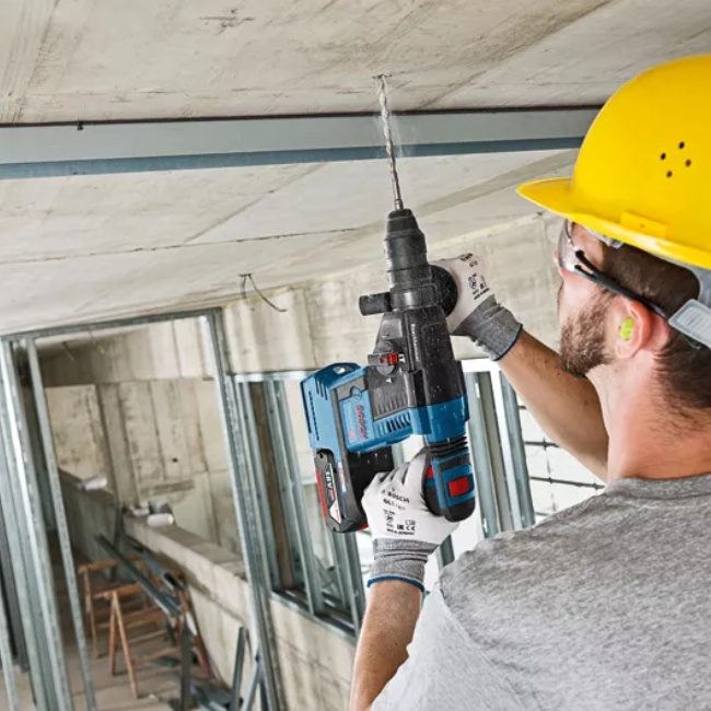 Bosch GBH 18V-26 aku kombinované kladivo s SDS plus 0611909000