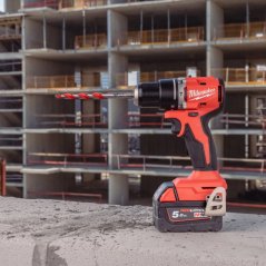 Milwaukee ELVINSET19 M18 BLPDRC aku příklepová vrtačka + 2x 5Ah M18B5