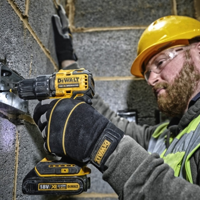 DeWALT DCD708P2T aku vrtací šroubovák 18V 2x5Ah
