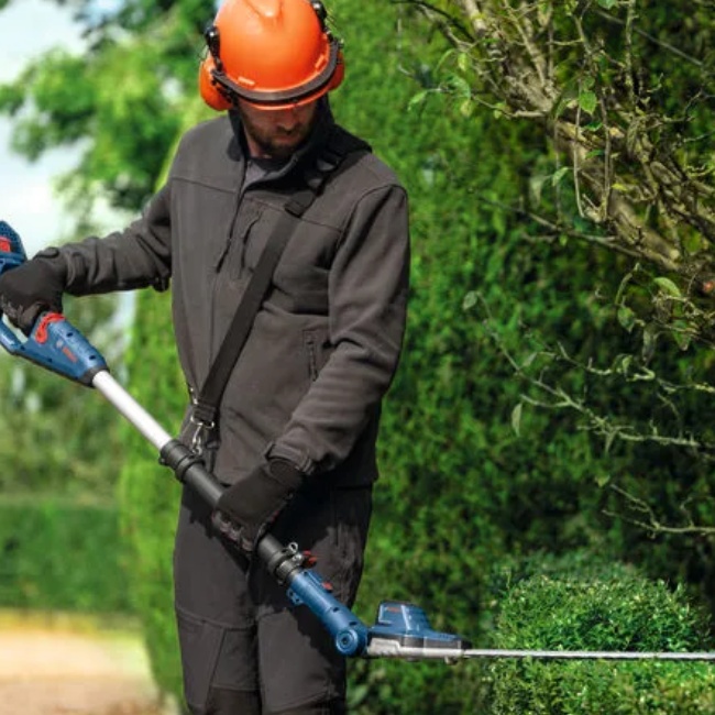 Bosch GHE 18V-50 TP aku teleskopické nůžky na živý plot 18V bez aku 06008D5000