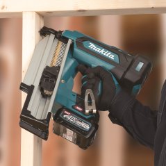 Makita BN002GZ aku hřebíkovačka 50-90 mm 20-22° Li-ion XGT 40V bez aku Z