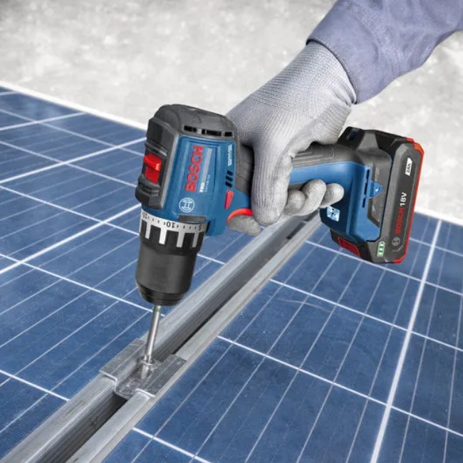 Bosch GSR 18V-52 aku vrtací šroubovák 18 V 2x2Ah 06019S0025