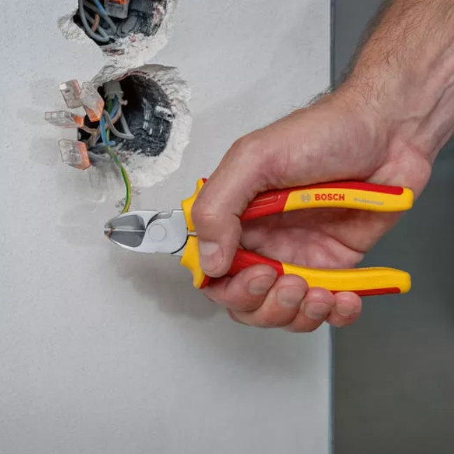 Bosch 7 dílná sada VDE nářadí 1600A02NG3