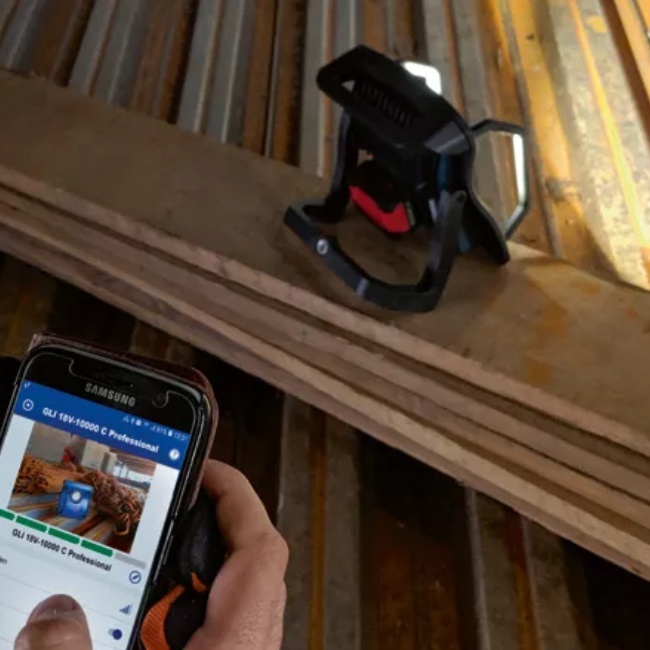 BOSCH GLI 18V-4000 C akumulátorová svítilna 0.601.446.800