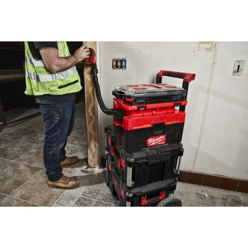 Milwaukee M18 FPOVCL-0 PACKOUT™ vysavač pro mokré/suché vysávání bez aku 4933478187