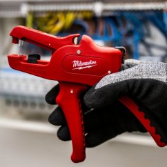 Milwaukee automatické odizolované kleště 4932498268