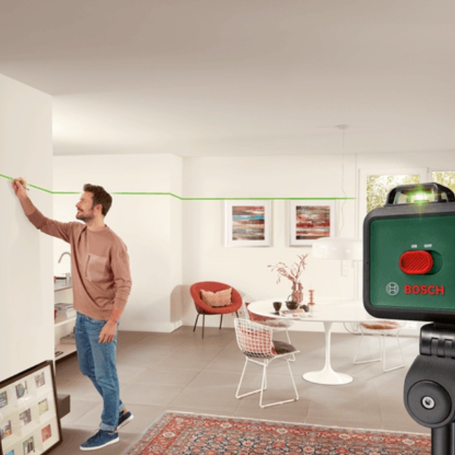 Bosch UniversalLevel 360 křížový laser + stativ TT150 + držák MM 3 0603663E07