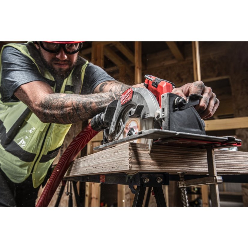 Milwaukee M18 FCS66GR3-0 aku kotoučová pila GEN3 kompatibilní s vodicí lištou 4933493491