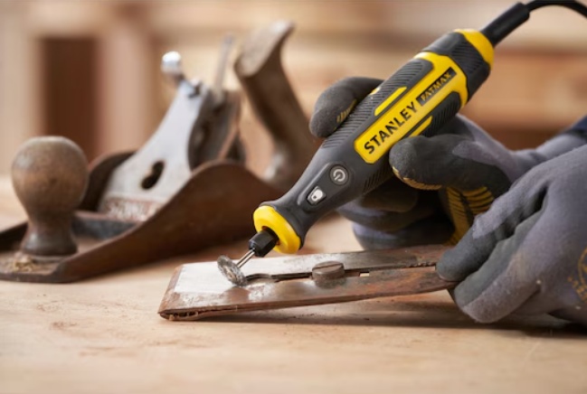 Stanley FatMax SFMCE030B aku bruska přímá 18V V20 bez aku