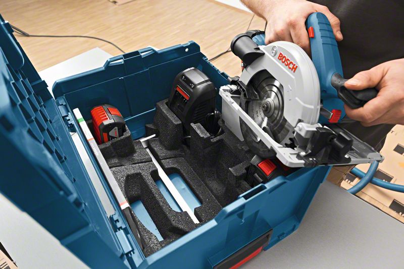 BOSCH GKS 18V-57G  akumulátorová okružní pila bez aku
