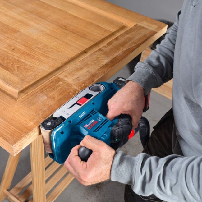 Bosch GBS 18V-75 aku pásová bruska 18 V bez aku 06012C2000