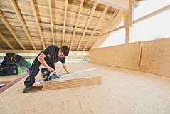 BOSCH GKS 18V-57G  akumulátorová okružní pila bez aku