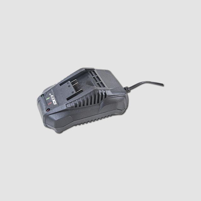 XTline XT102790 nabíječka baterie li-ion 18V,  3.5A