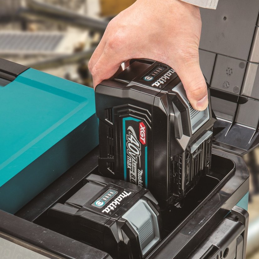 Makita CW004GZ aku termobox 29l Li-ion XGT/LXT,bez aku Z