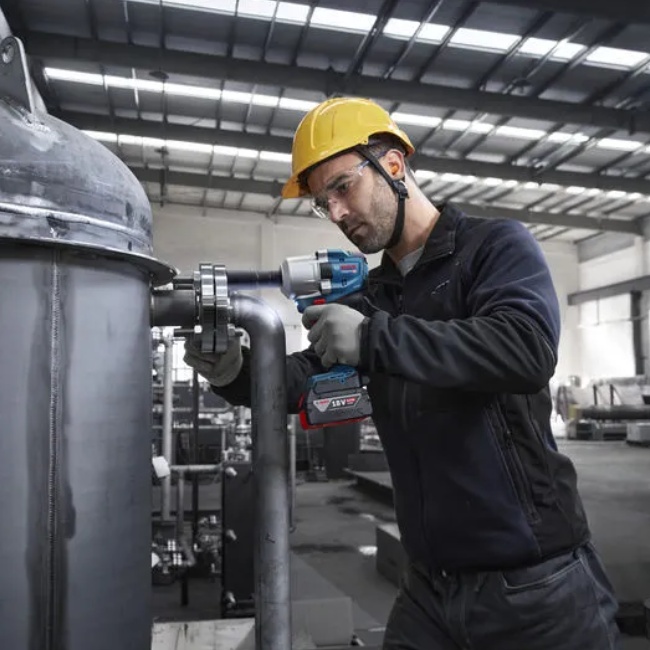 Bosch GDS 18V-780 aku rázový utahovák 1/2" 18V L-Boxx bez aku 06019P4003