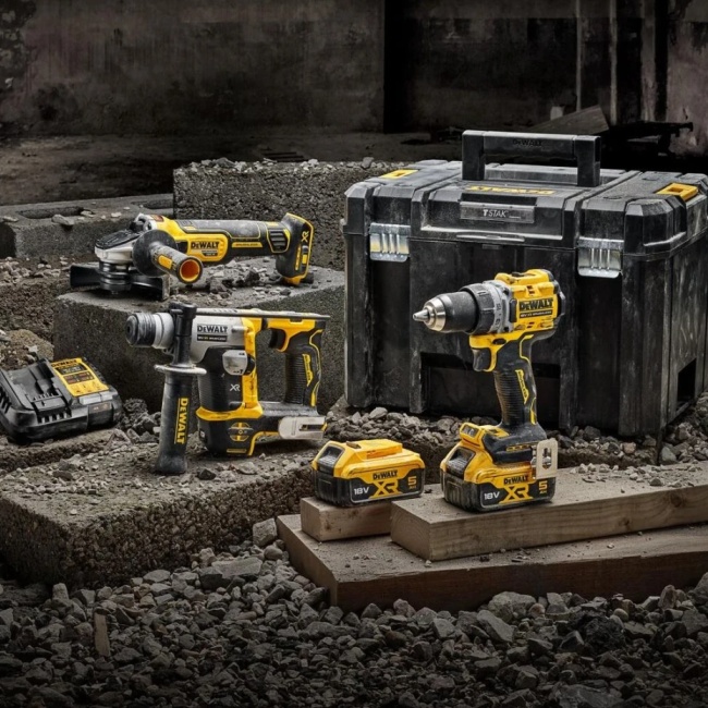 Dewalt DCK355P2T sada aku nářadí 18V XR DCD800, DCH172, DCG405, 2x 5,0 Ah