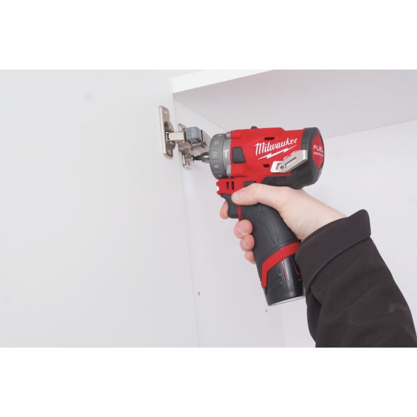 Milwaukee M12 FUEL™ FPDXKIT-202X kompaktní příklepová vrtačka s rychlovýměnným sklíčidlem 4933464138