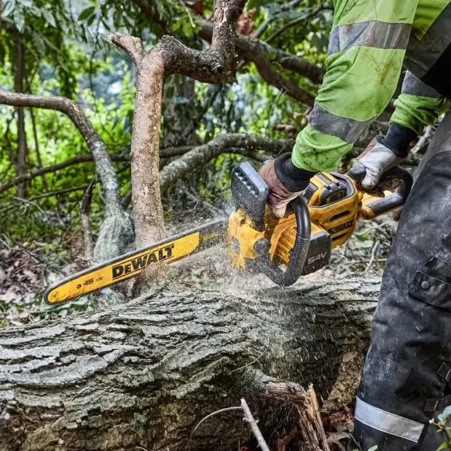 DeWALT DCMCS574N aku řetězová pila 45cm Flexvolt 54V bez aku
