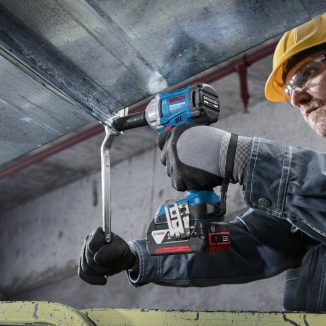 Bosch GDS 18V-350 aku rázový utahovák 1/2" 350 Nm 18V bez aku 06019M5020