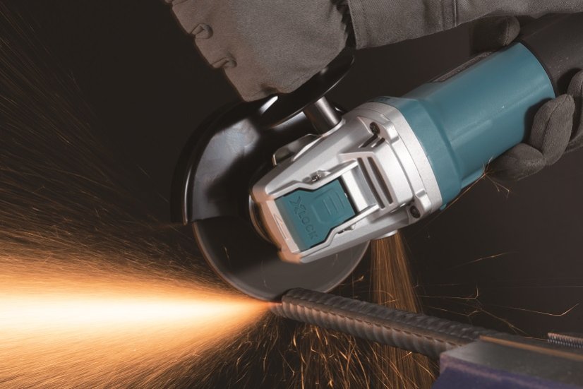 Makita GA5080RX02 úhlová bruska se systémem X-lock 125mm,SJS,1400W