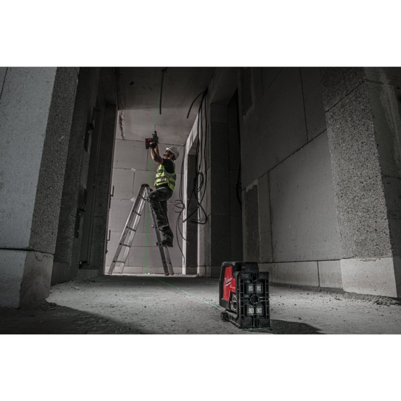 Milwaukee L4 CLL-301C Akumulátorový křížový liniový laser se zeleným paprskem s USB 4933478098