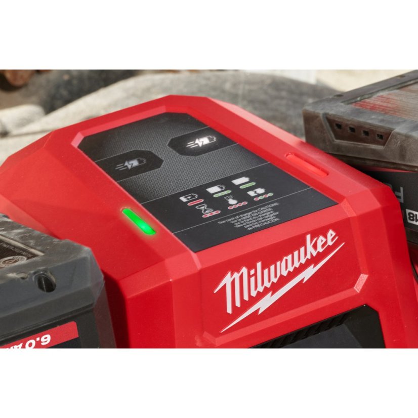 Milwaukee M18 DBSC supernabíječka se dvěma sloty 4932492531