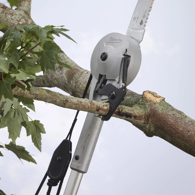Milwaukee teleskopická prořezávací pika zakřivená 4,9m 180mm 4932498626
