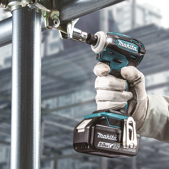 Makita DTD172Z aku rázový šroubovák 1/4" Li-ion LXT 18V bez aku Z