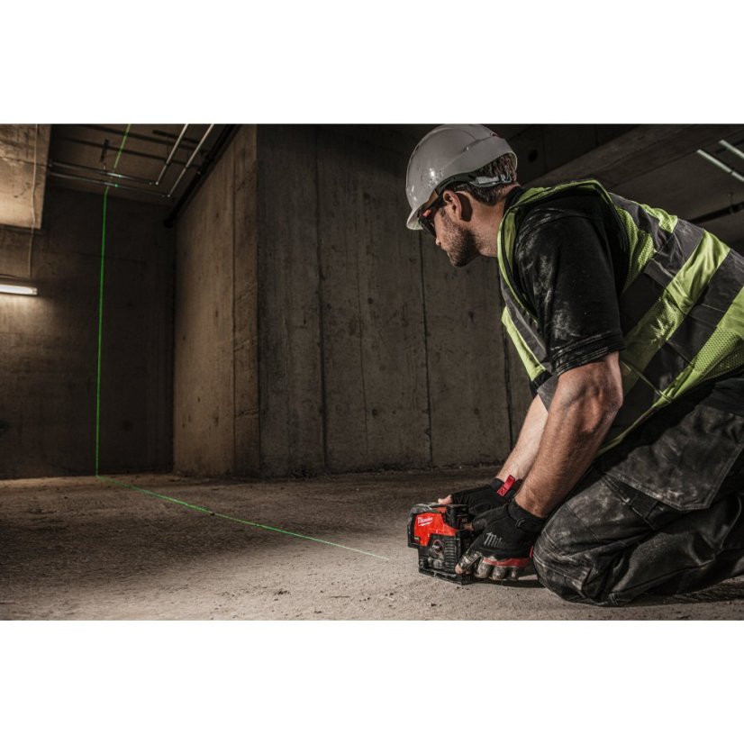 Milwaukee M12 CLLP-301C zelený kombinovaný křížový liniovo-bodový laser 1x 3Ah 4933478100