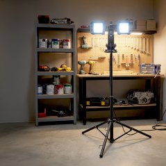 Solight WM-60W-FVP duální teleskopický přenosný LED reflektor se zásuvkou, 2x30W, 5400lm, 4000K, 62-152cm, IP54