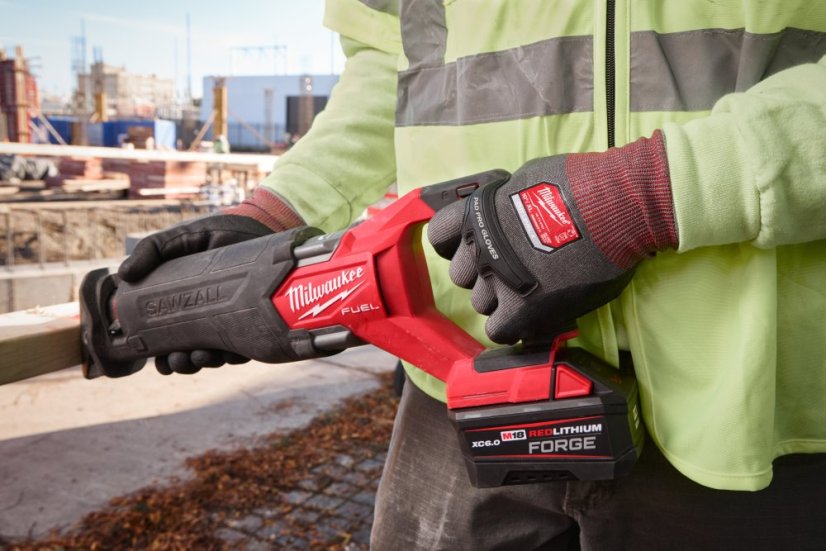 Milwaukee rukavice Pad Pro tř. D 11/XXL 4932498505
