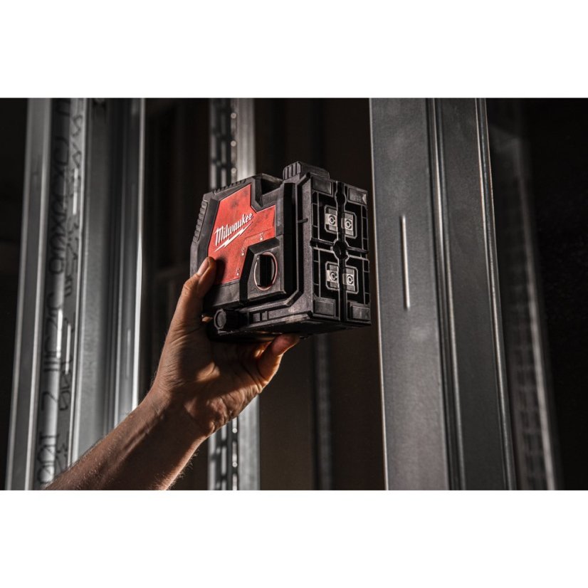 Milwaukee L4 CLL-301C Akumulátorový křížový liniový laser se zeleným paprskem s USB 4933478098