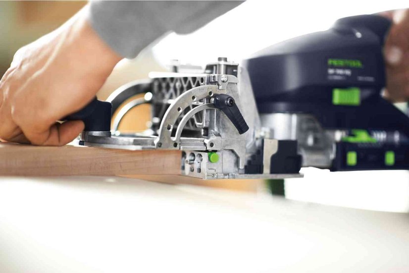 FESTOOL frézka na kolíkové otvory DOMINO XL DF 700 EQ-Plus