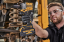 DeWalt DCF921NT-XJ 18V rázový utahovák 1/2" s pojistným kroužkem, bez aku a nabíječky, kroutící moment 406 Nm, kufr TSTAK