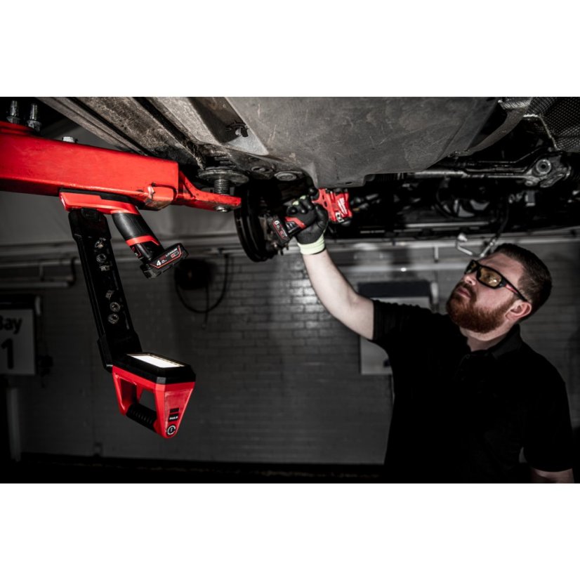 Milwaukee M12 UCL-0 podvozková svítilna 1200 lm bez aku 4933478868