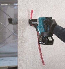 Makita DFR552Z aku šroubovák se zásobníkem 25-55mm, Li-ion LXT 18V bez aku Z
