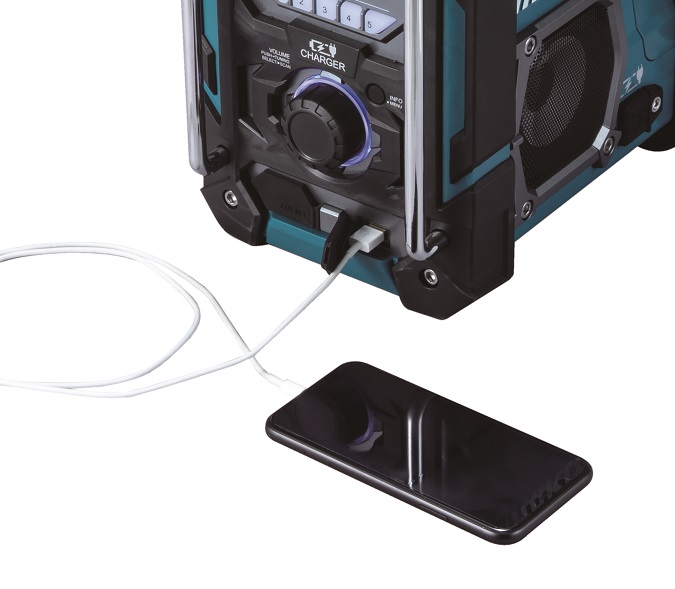 Makita DMR301 aku rádio s nabíječkou, DAB, Bluetooth, Li-ion CXT 10,8/12V,LXT14,4/18V Z