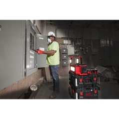 Milwaukee M18 POALC-0 Světlo a nabíječka Packout bez aku 4933478120