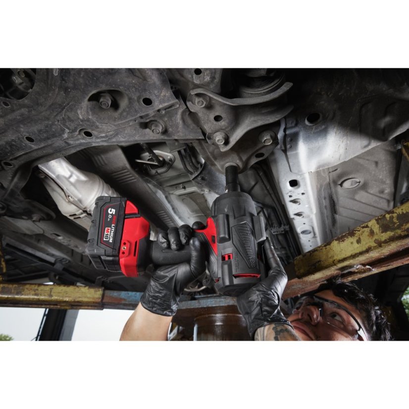 Milwaukee M18 FUEL™ FHIW2F12-502X rázový utahovák s vysokým krouticím momentem a pojistným koužkem 4933492783