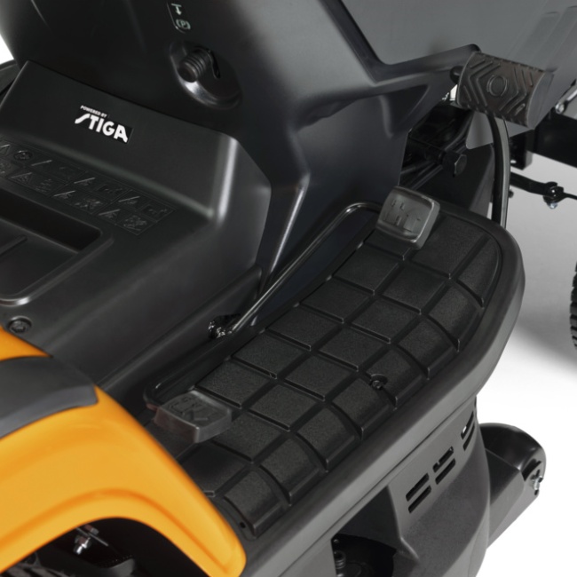 Stiga Estate 384 zahradní traktor
